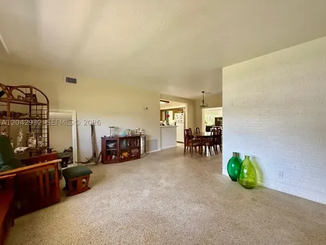 830 SW 64th Parkway Pembroke Pines FL 33023
