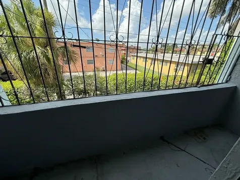 4370 NW 11th Street Miami FL 33126