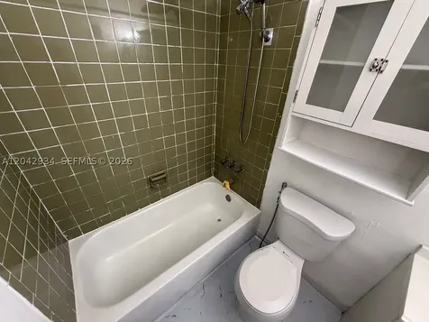 4370 NW 11th Street Miami FL 33126