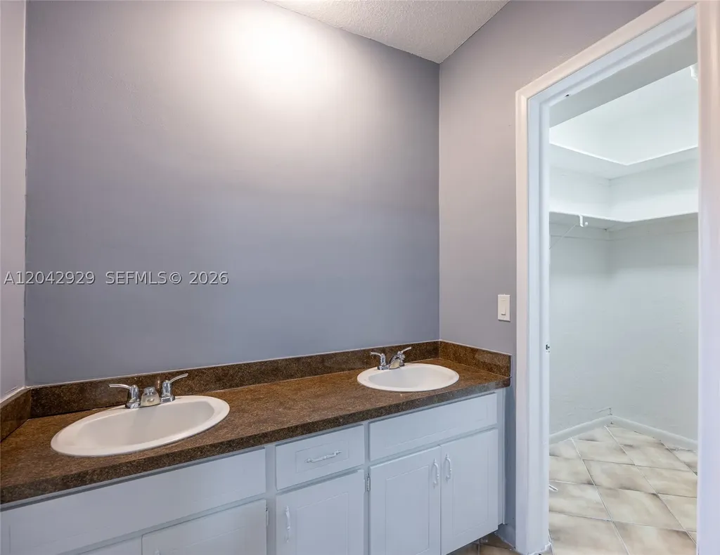 2757 NW 116th Terrace Coral Springs FL 33065