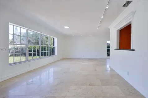 2757 NW 116th Terrace Coral Springs FL 33065