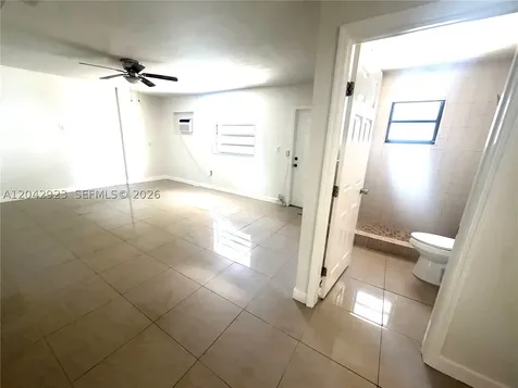 Miami FL 33125