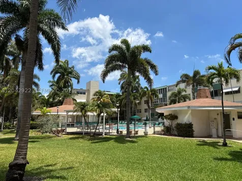 1333 E Hallandale Beach Boulevard Hallandale Beach FL 33009