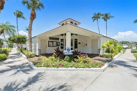 522 Oak Harbour Drive Juno Beach FL 33408