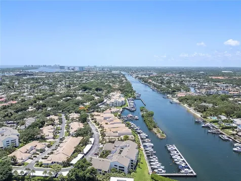 522 Oak Harbour Drive Juno Beach FL 33408