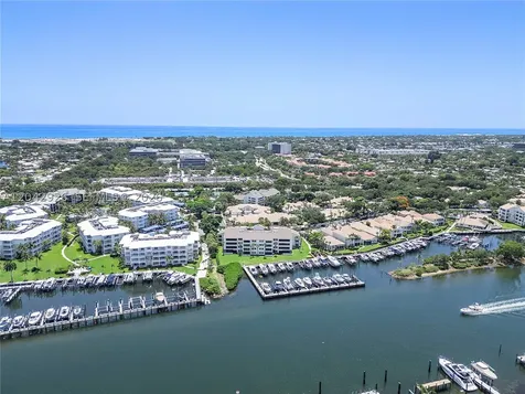 522 Oak Harbour Drive Juno Beach FL 33408