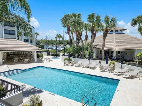 522 Oak Harbour Drive Juno Beach FL 33408