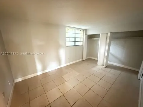 1900 W 68th Street Hialeah FL 33014