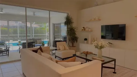 165 Cypress Trace Royal Palm Beach FL 33411