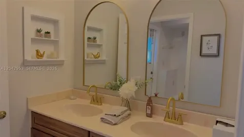 165 Cypress Trace Royal Palm Beach FL 33411