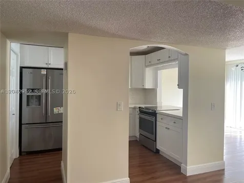 9401 Evergreen Place Davie FL 33324