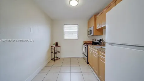 427 SW 6th Street Miami FL 33130