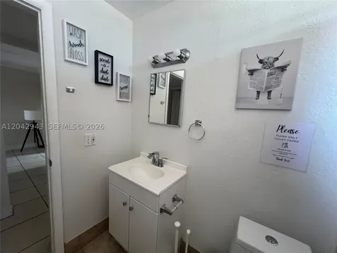 427 SW 6th Street Miami FL 33130