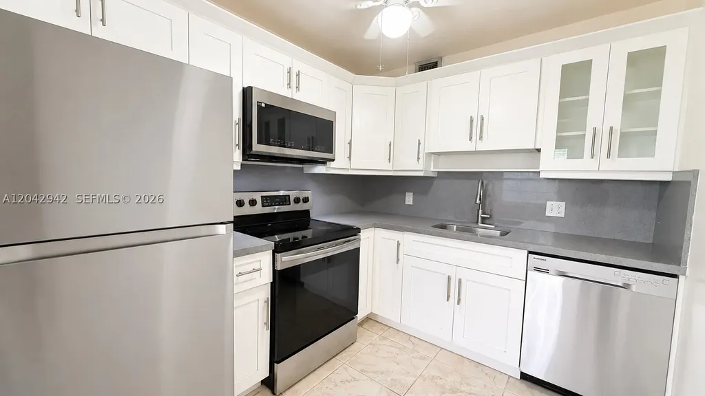 301 SW 135th Avenue Pembroke Pines FL 33027