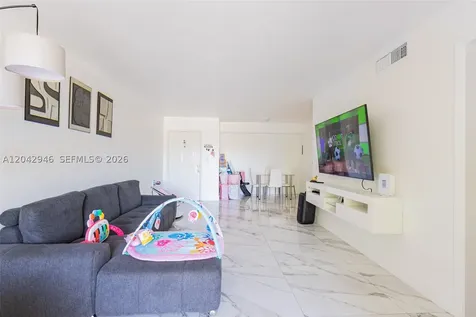 15241 SW 80th Street Miami FL 33193