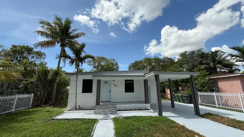 980 NE 146th Street North Miami FL 33161