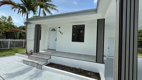 980 NE 146th Street North Miami FL 33161