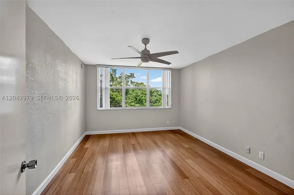 4015 W Palm Aire Drive Pompano Beach FL 33069