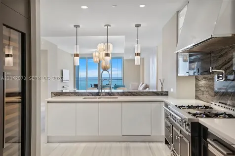 17901 Collins Avenue Sunny Isles Beach FL 33160