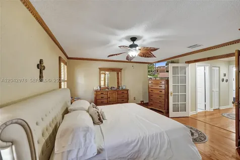 16091 La Costa Drive Weston FL 33326