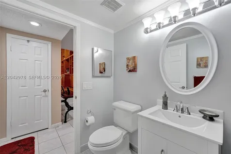 16091 La Costa Drive Weston FL 33326