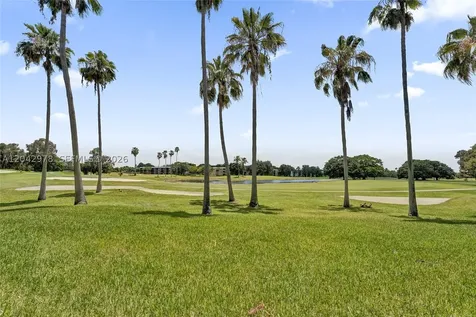 16091 La Costa Drive Weston FL 33326