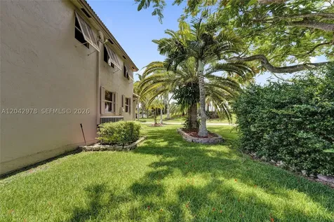 16091 La Costa Drive Weston FL 33326