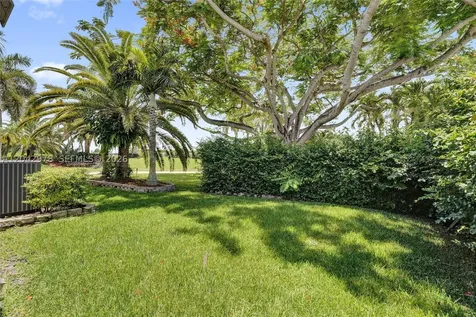 16091 La Costa Drive Weston FL 33326