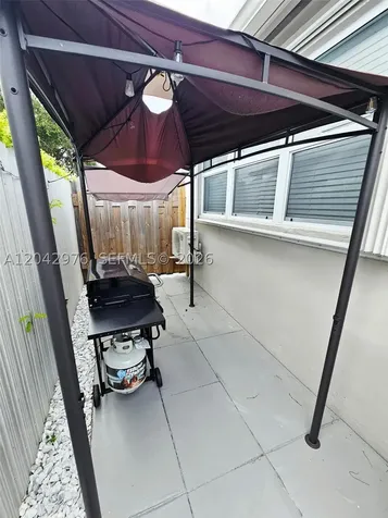 000 NW 51 Avenue Miami FL 33126