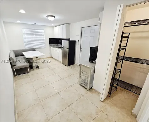 000 NW 51 Avenue Miami FL 33126