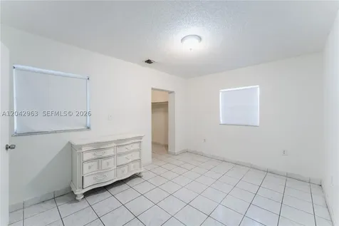 9265 SW 38th Street Miami FL 33165