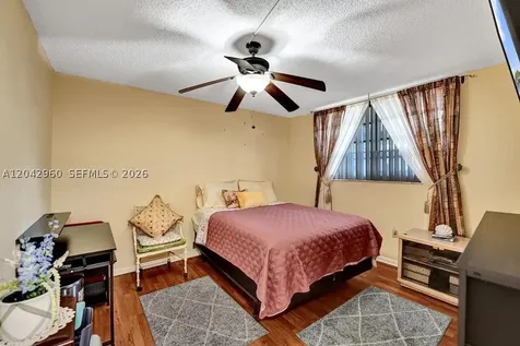 1000 Colony Point Circle Pembroke Pines FL 33026