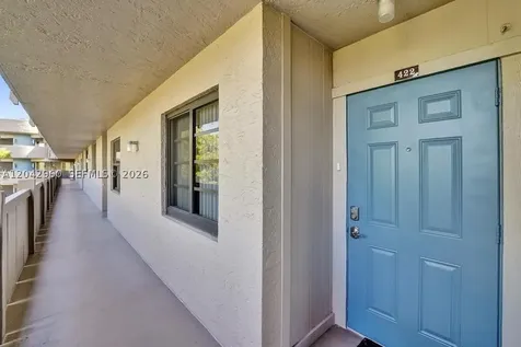 1000 Colony Point Circle Pembroke Pines FL 33026