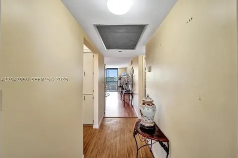 1000 Colony Point Circle Pembroke Pines FL 33026
