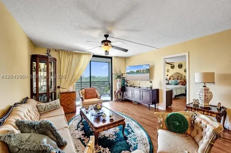 1000 Colony Point Circle Pembroke Pines FL 33026
