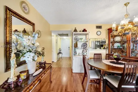 1000 Colony Point Circle Pembroke Pines FL 33026