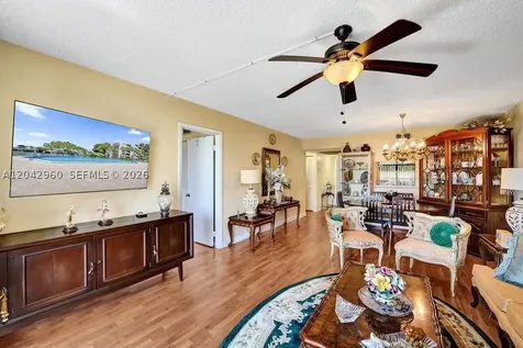 1000 Colony Point Circle Pembroke Pines FL 33026