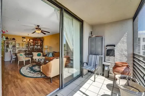 1000 Colony Point Circle Pembroke Pines FL 33026