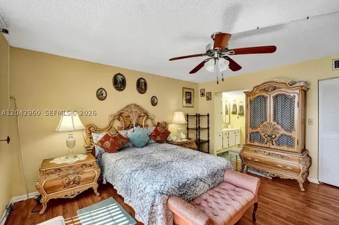1000 Colony Point Circle Pembroke Pines FL 33026