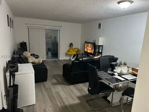 6125 W 20th Avenue Hialeah FL 33012