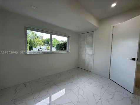 10010 SW 162nd Street Miami FL 33157