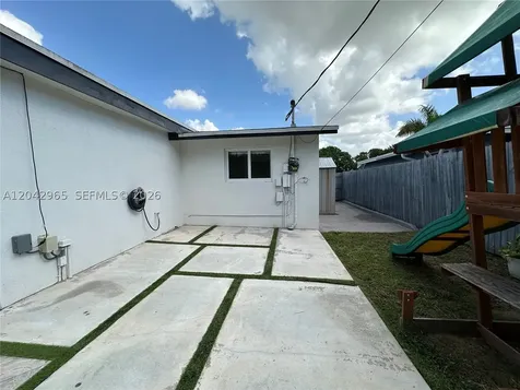 10010 SW 162nd Street Miami FL 33157