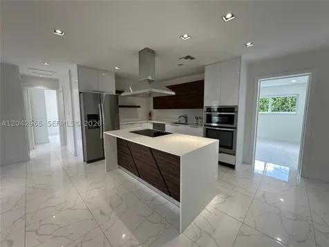 10010 SW 162nd Street Miami FL 33157