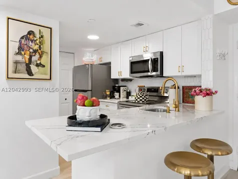 770 Claughton Island Drive Miami FL 33131
