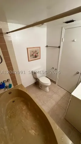 Hallandale Beach FL 33009