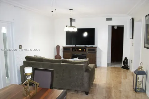 11512 NW 58th Avenue Hialeah FL 33012