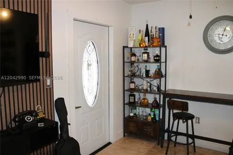 11512 NW 58th Avenue Hialeah FL 33012