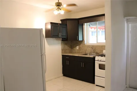 11512 NW 58th Avenue Hialeah FL 33012