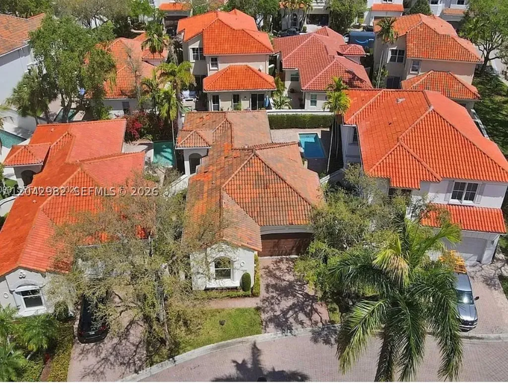 1459 Shoreline Way Hollywood FL 33019