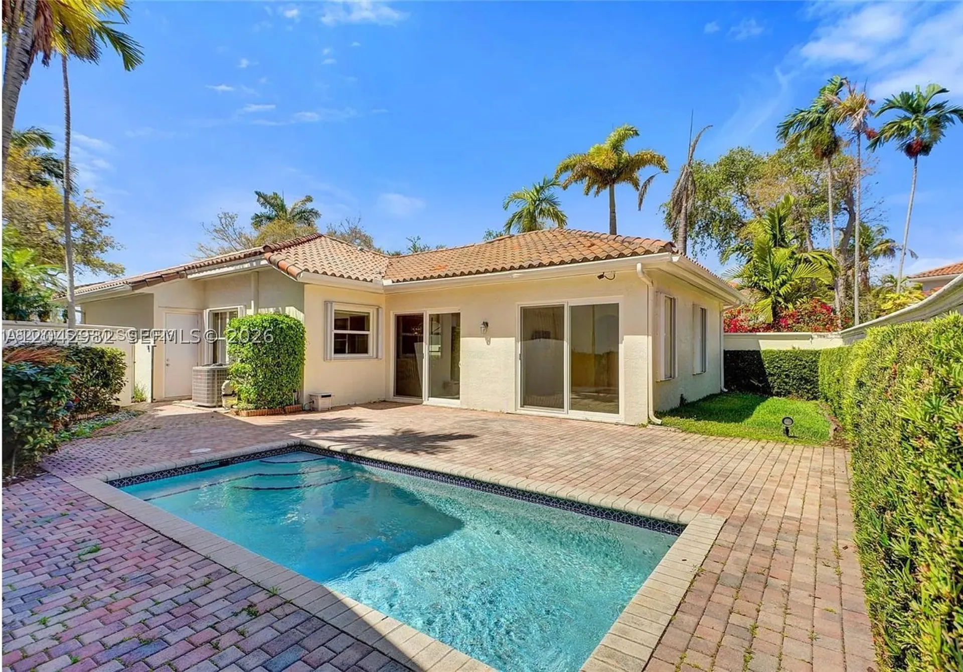 1459 Shoreline Way Hollywood FL 33019
